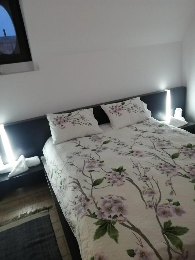 فندق Casa Continentelor كيمبولونغ المظهر الخارجي الصورة