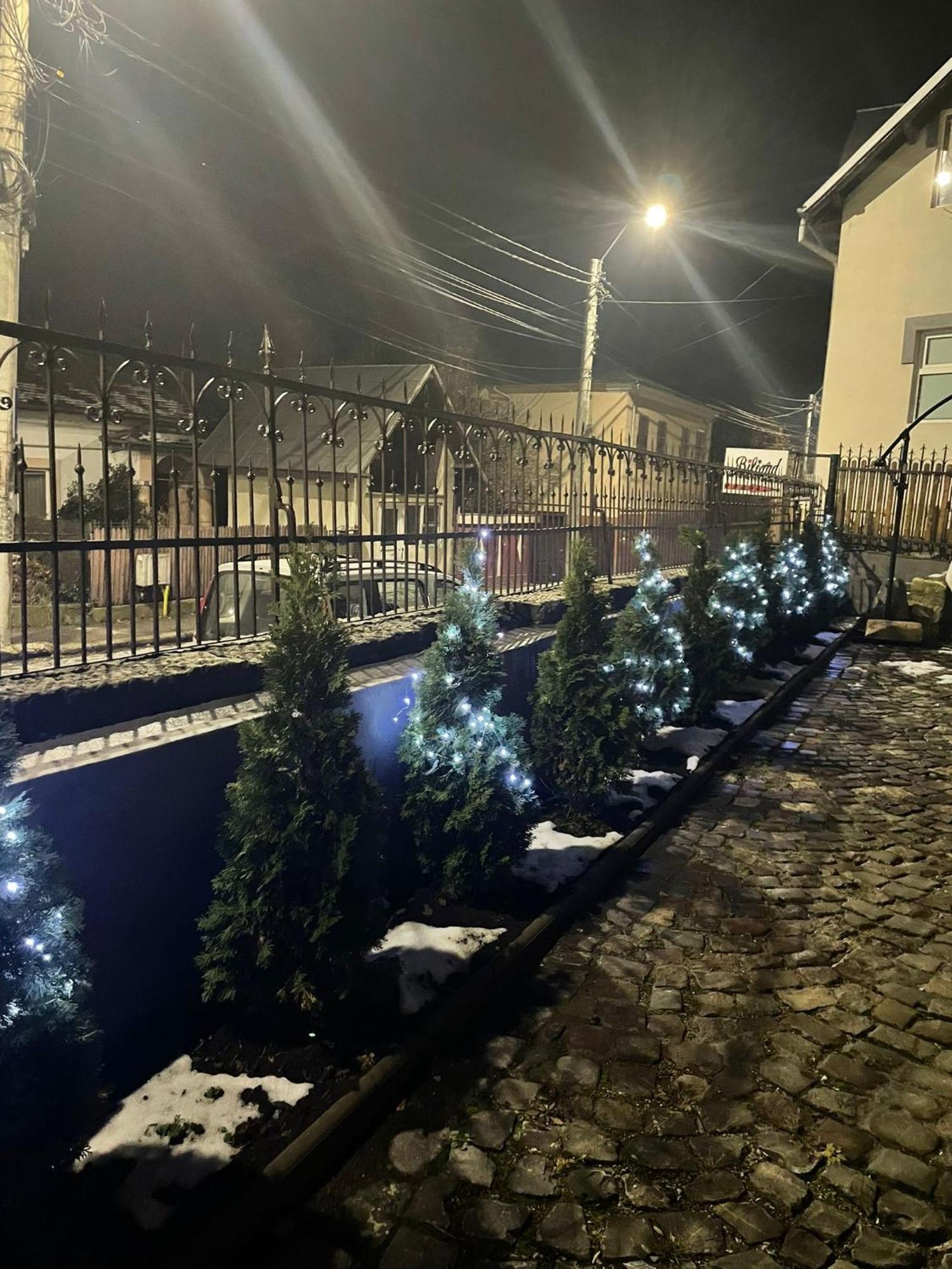 فندق Casa Continentelor كيمبولونغ المظهر الخارجي الصورة
